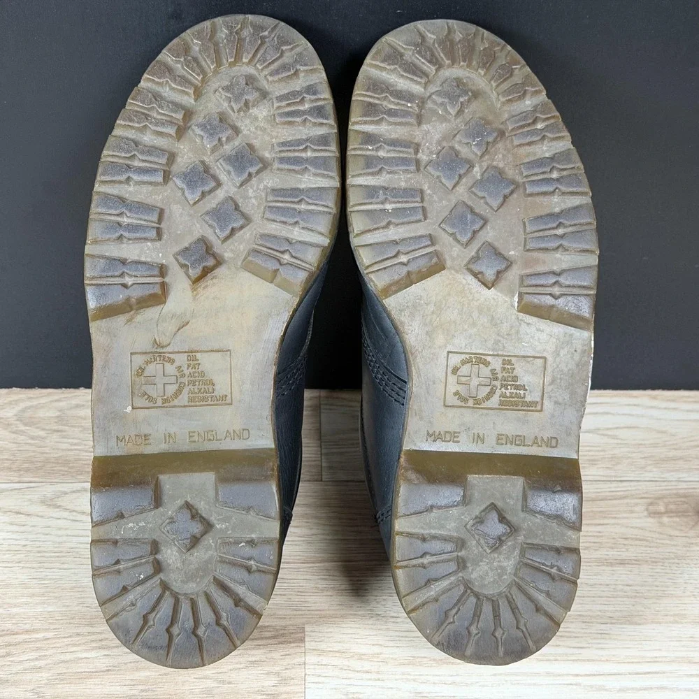 Vintage Dr Martens Shoes Mens 10 Black Leather Derby 8053 Made In England - Picture 8 of 12